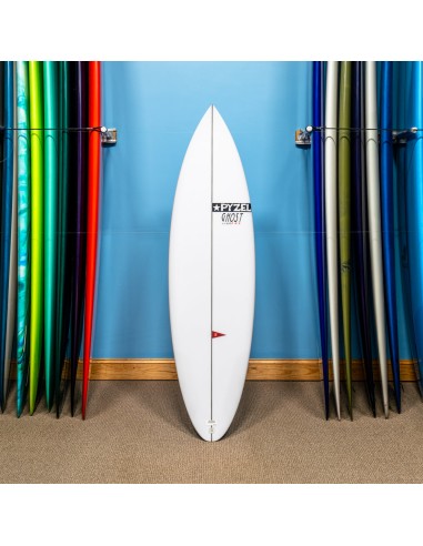 Pyzel Ghost Pro PU/Poly 5'10" de l' environnement